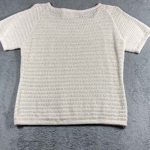 Liz Claiborne Short Sleeve Crotched Cream Colored Top Size M Petite - Picture 7 of 8